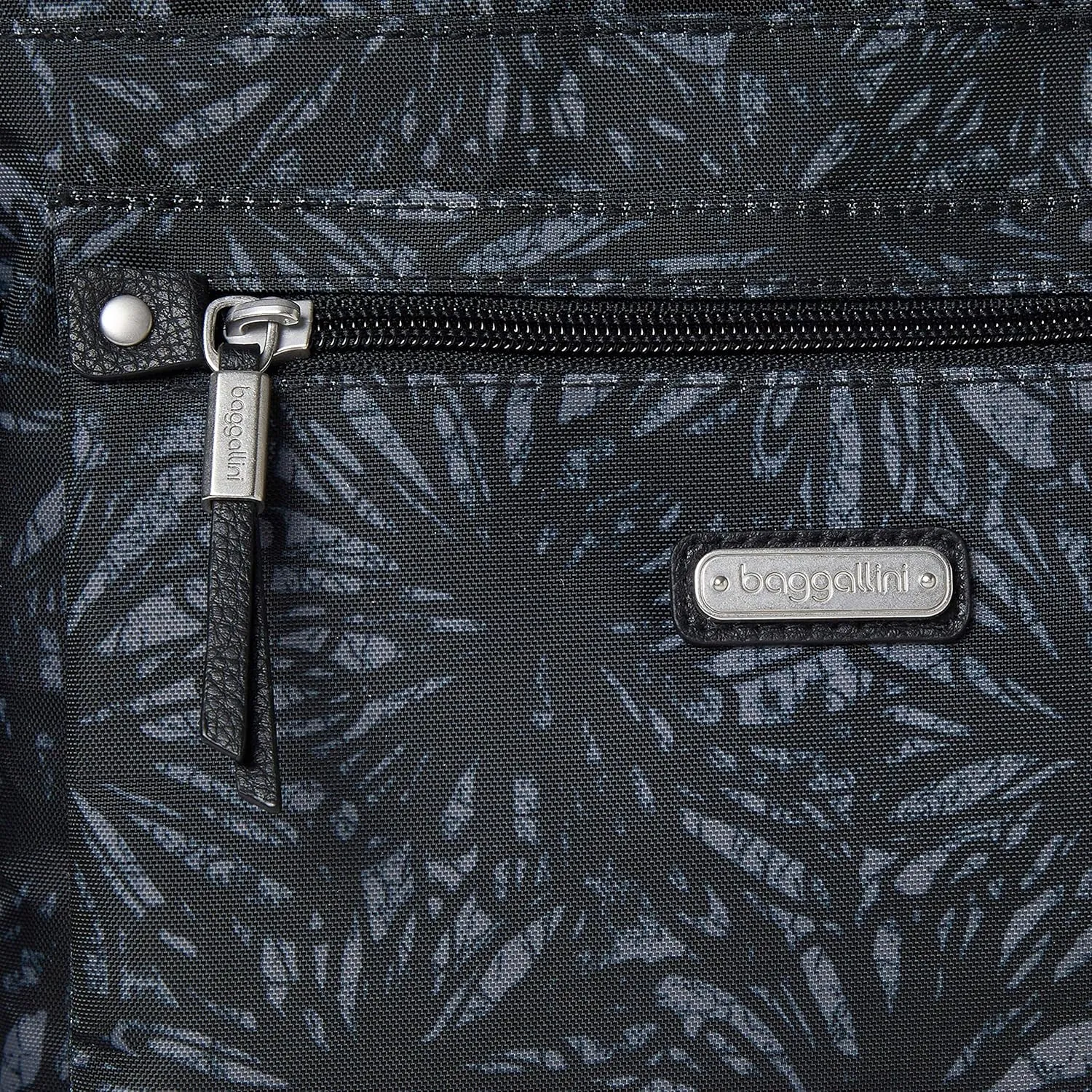 Baggallini Go Bagg with RFID Phone Wristlet