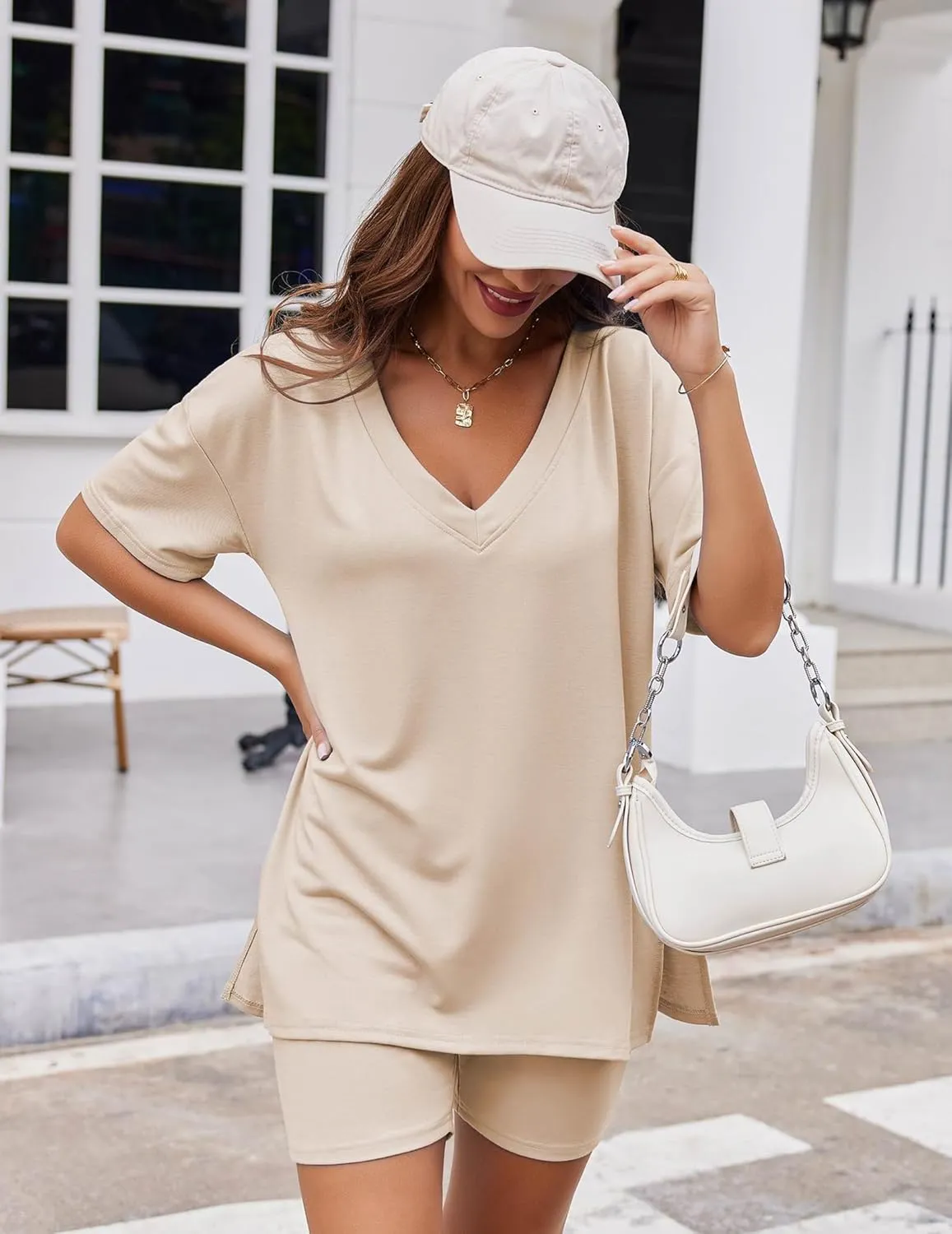 Ekouaer Womens Pajamas 2 Piece Lounge Sets Oversized V Neck T-Shirts Tops Biker Shorts Set Workout Reversible Tracksuit S-XXL