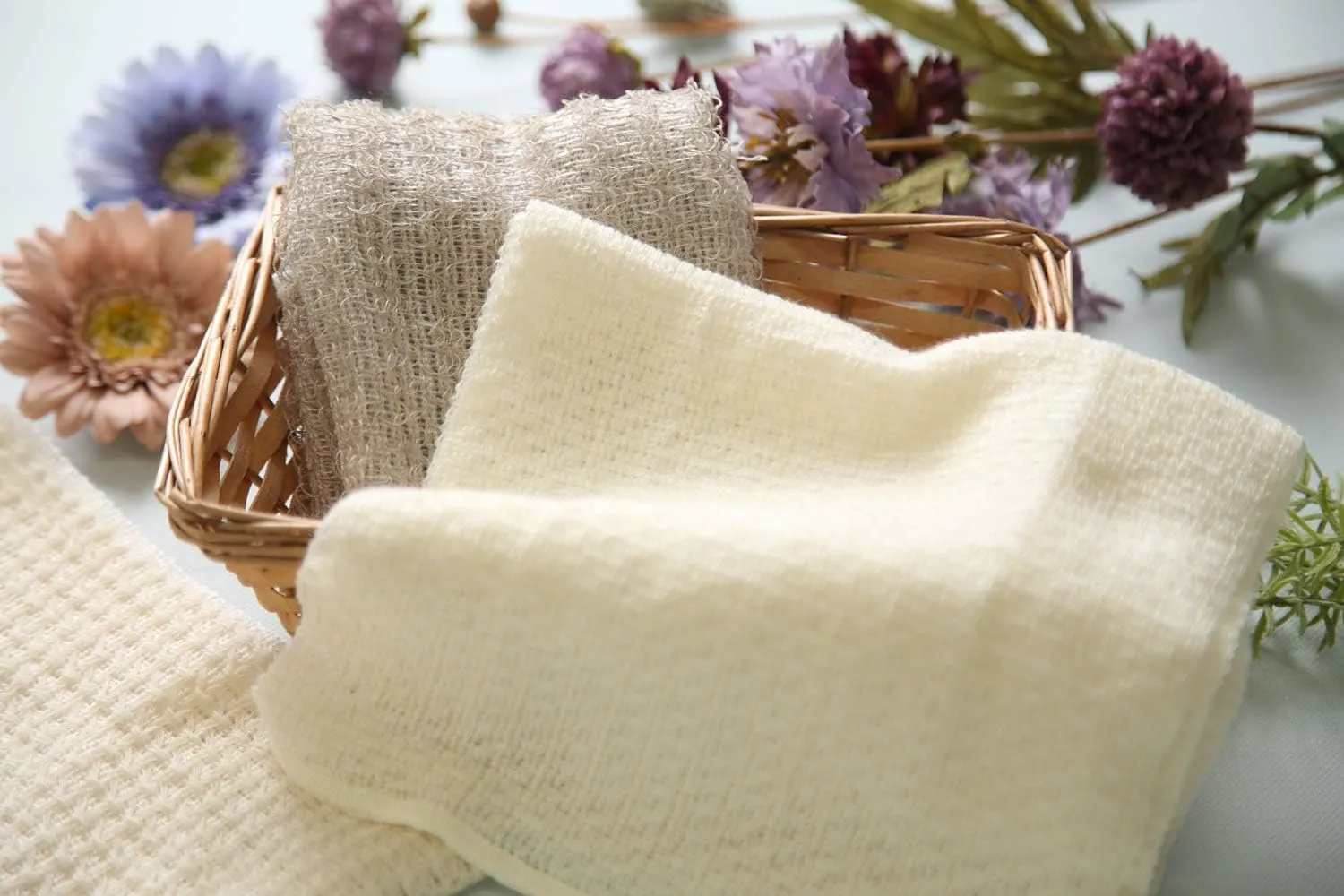 Exfoliating Washcloth [Made in Japan] Shower Back Scrubber, Natural Loofah