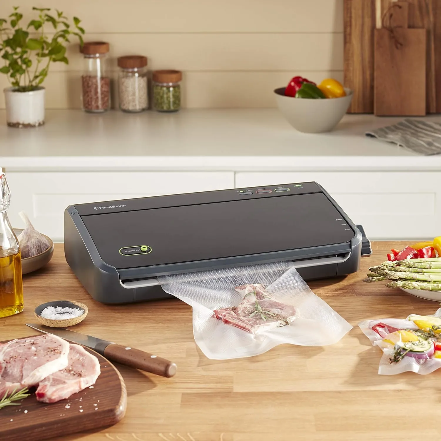 FoodSaver Vacuum Sealer Machine, Bags and Rolls for Airtight Food Storage