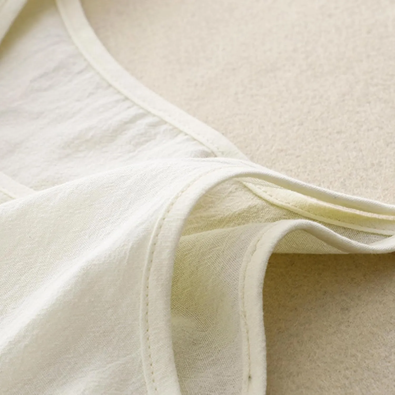 Linen Sleeveless Tops for Women Pleated Spaghetti Strap Tank Tops Women Loose Fit Camisole Summer 2025 Casual Shirts