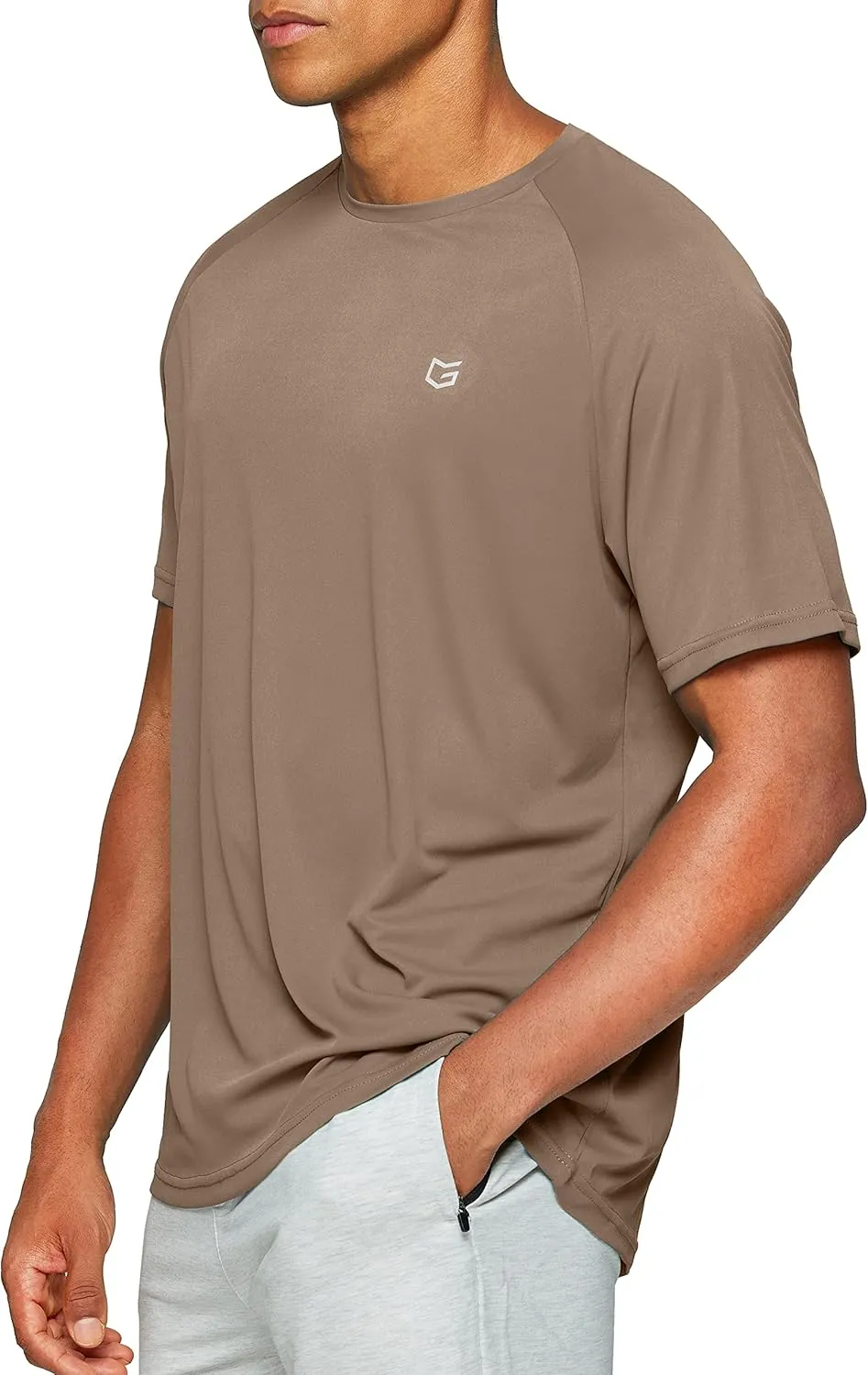 Men's Dry Fit Short Sleeve T-Shirt Crewneck Lightweight Tee Shirts for Men Workout Athletic Casual