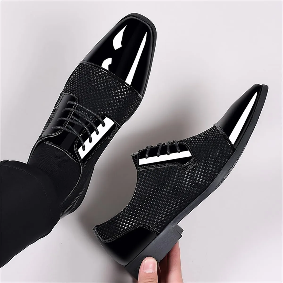 Men's Modern Cap Toe Patent Leather Tuxedo Dress Shoes Formal Business Lace up Oxfords Wedding Prom