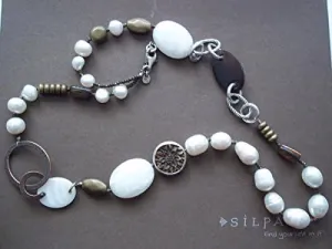 N1996 Retired Silpada Pearl,Brass & Beads necklace