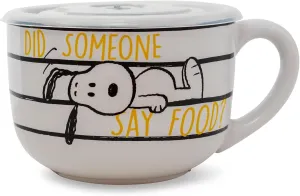 Silver Buffalo Peanuts Snoopy and Woodstock Ceramic Soup Mug with Vented Plastic Lid, 24 Ounces, 1 Count (Pack of 1)