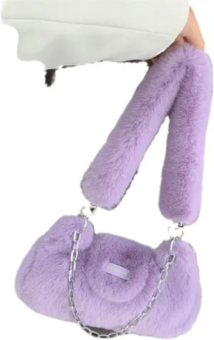 The Handbag is Designed to Imitate Mink Fur Armpit Bag Chain
