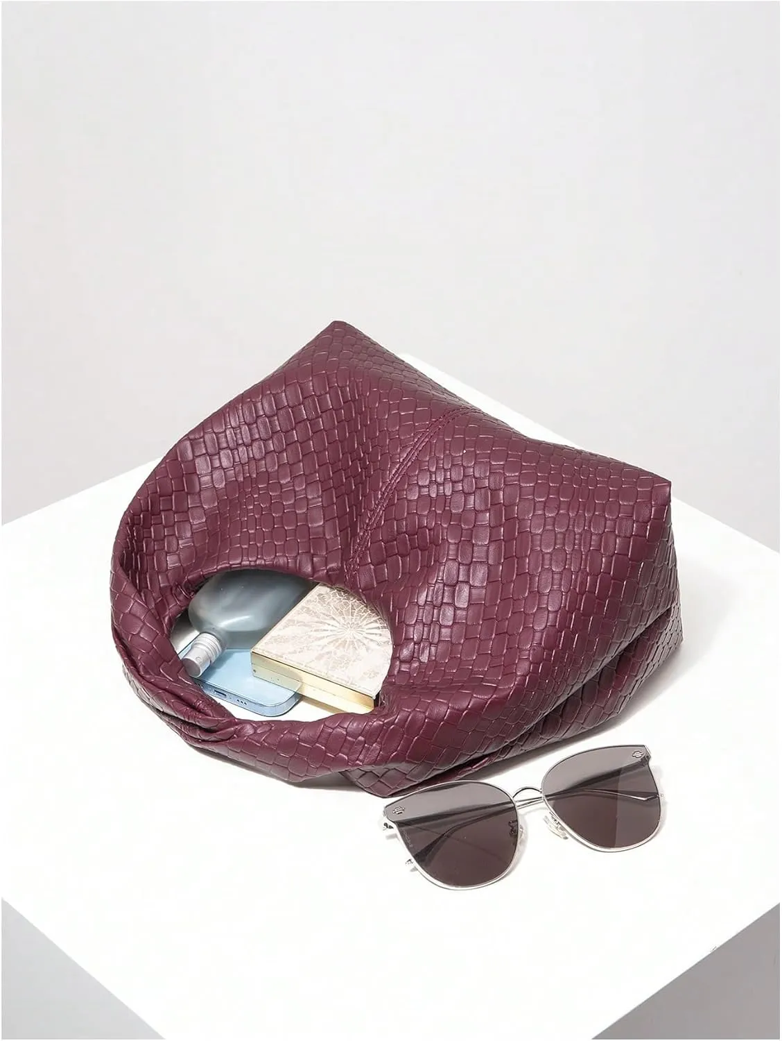 Verdusa Women's Ruched Hobo Mini Handbag Clutch Purse Dumpling Pouch Bag