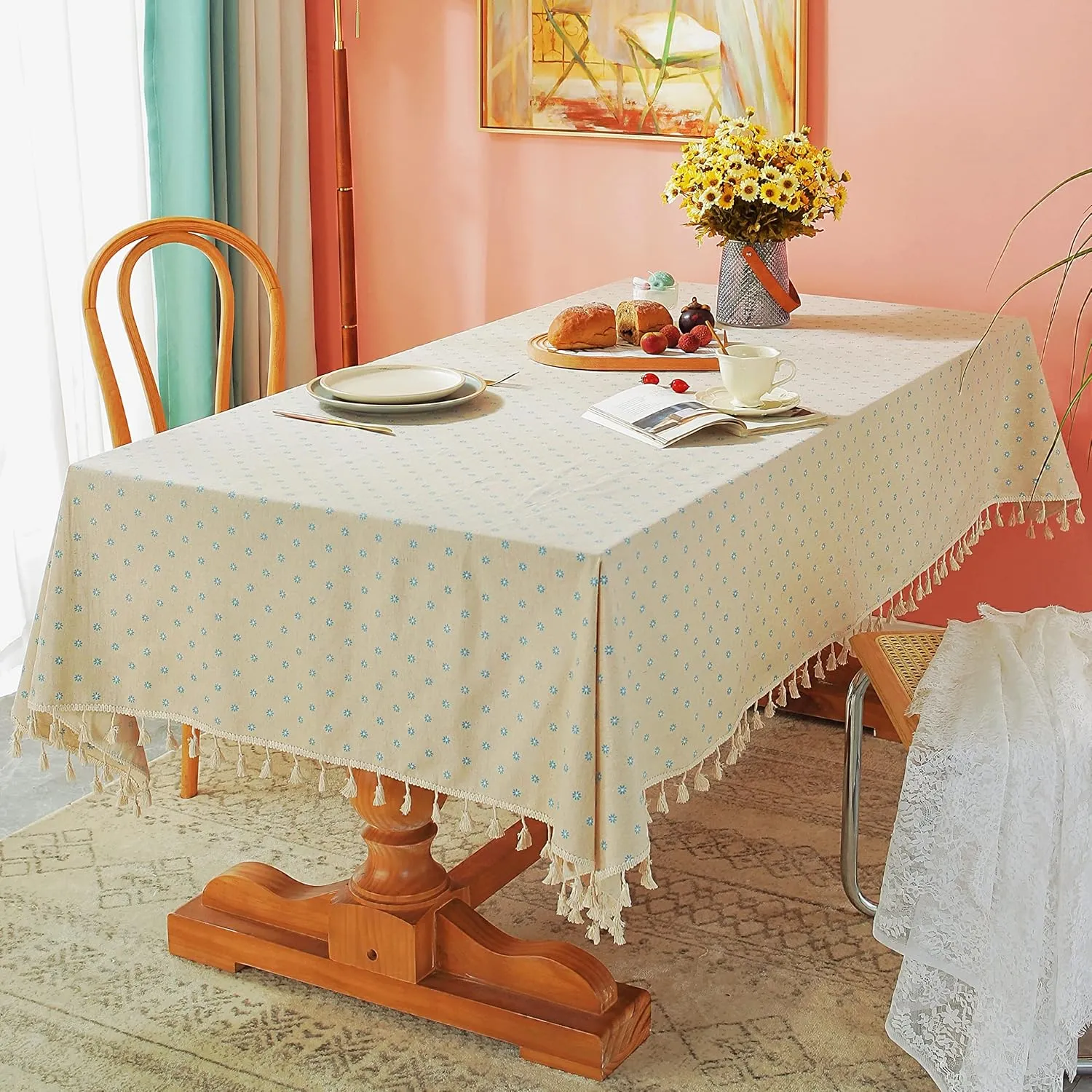 YUURAINVUVU Cream Table Cloth with Blue Daisy Floral, Cotton Linen Rustic Tablecloths Burlap Table Cloths for Kitchen Dining Christmas Table Cloth for Rectangle Tables(55x70Inch)